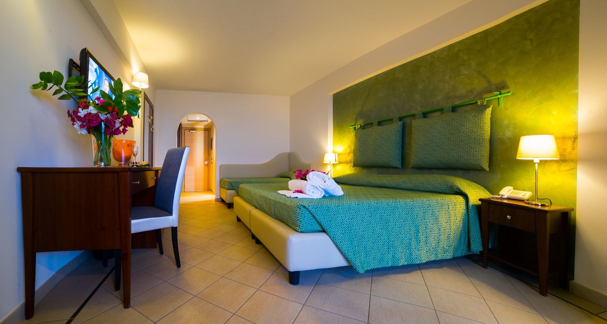 Elihotel SantʼAlessio Siculo Exterior foto