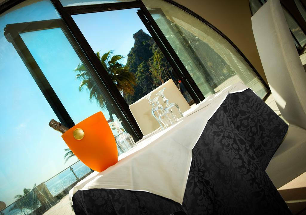 Elihotel SantʼAlessio Siculo Exterior foto