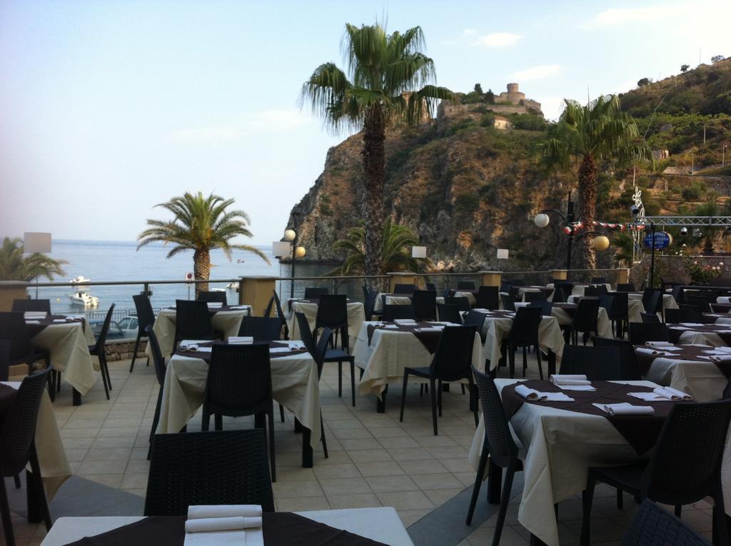 Elihotel SantʼAlessio Siculo Exterior foto